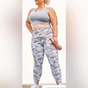 Fabletics PowerHold leggings. High rise. Camouflage grey & off-white. Size XXL
